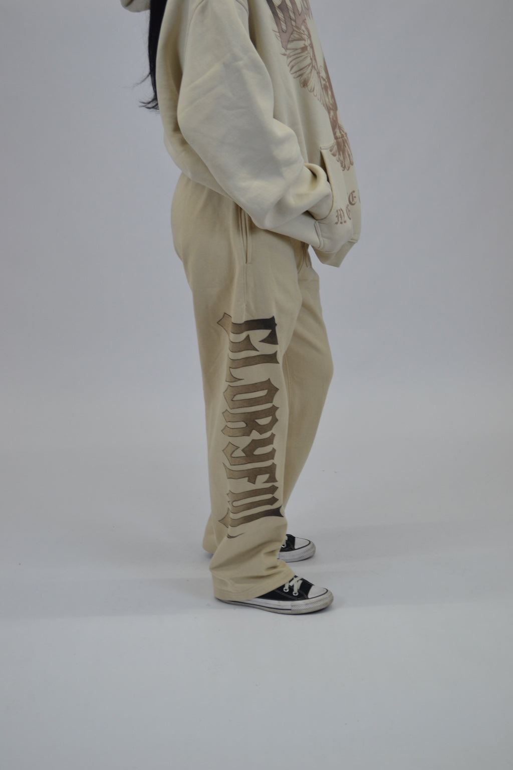 Eagle Sweatpant (Cream)