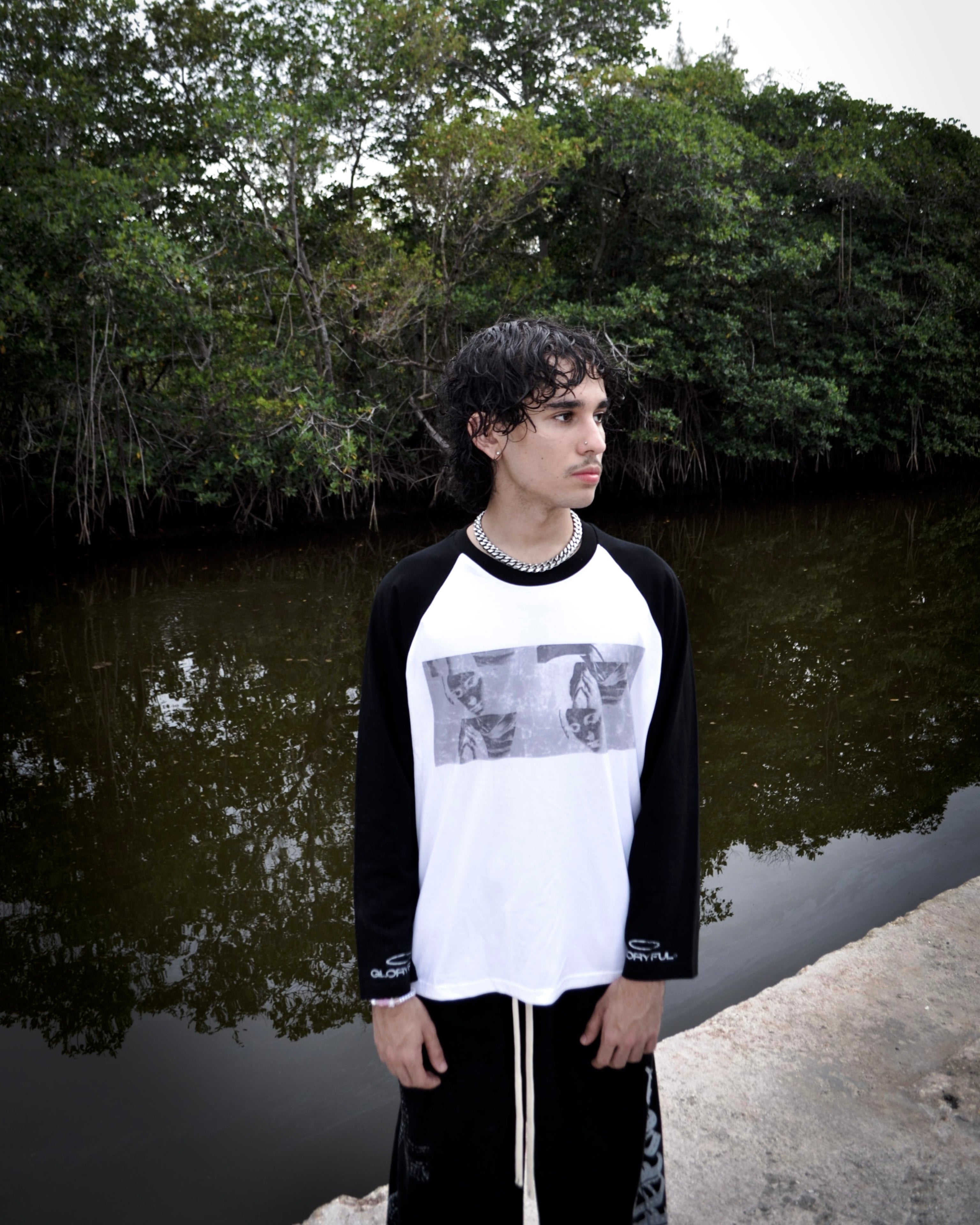 Mary Raglan Long Sleeve Tee (Black/White)