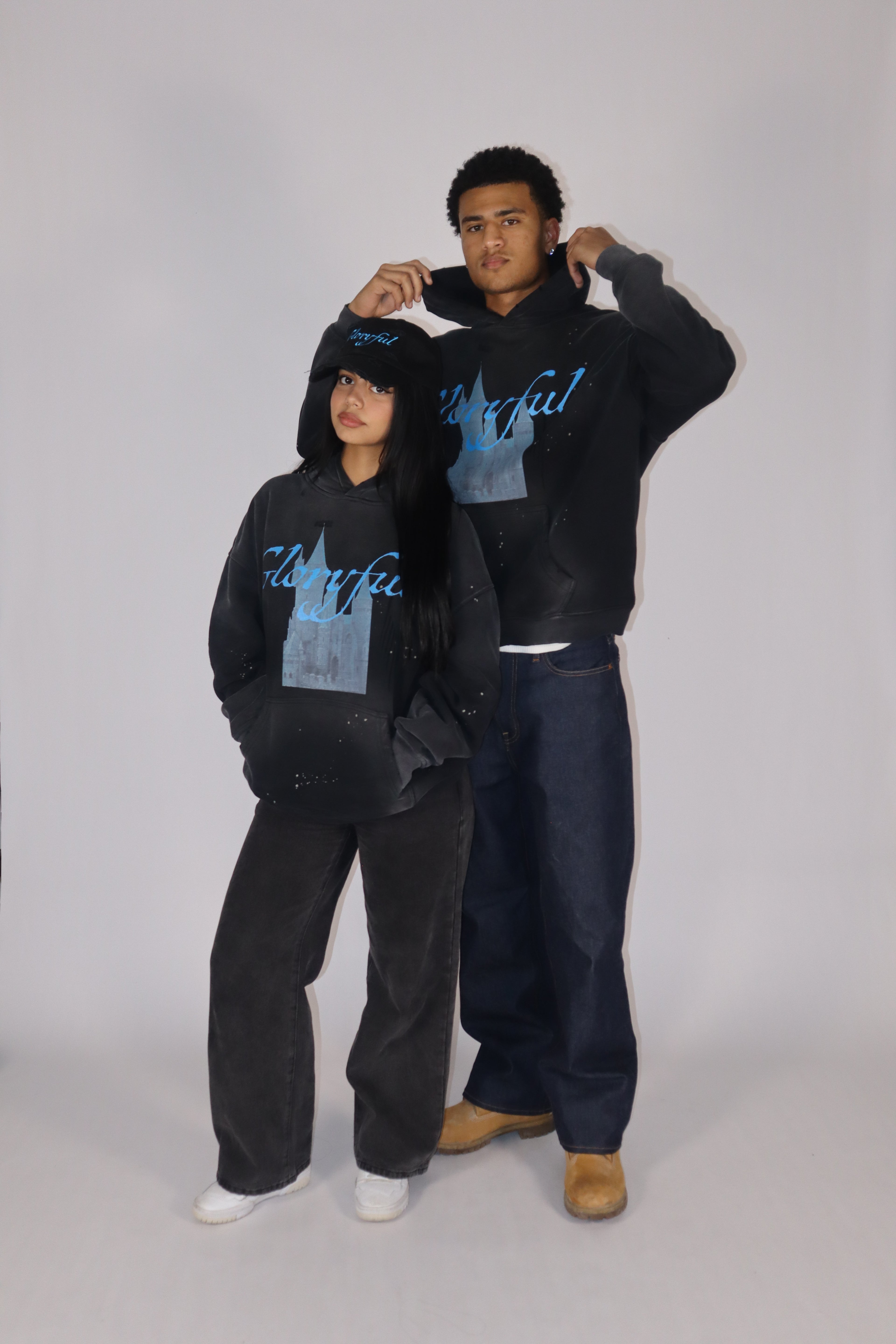 GLORYFUL CASTLE PULLOVER HOODIE